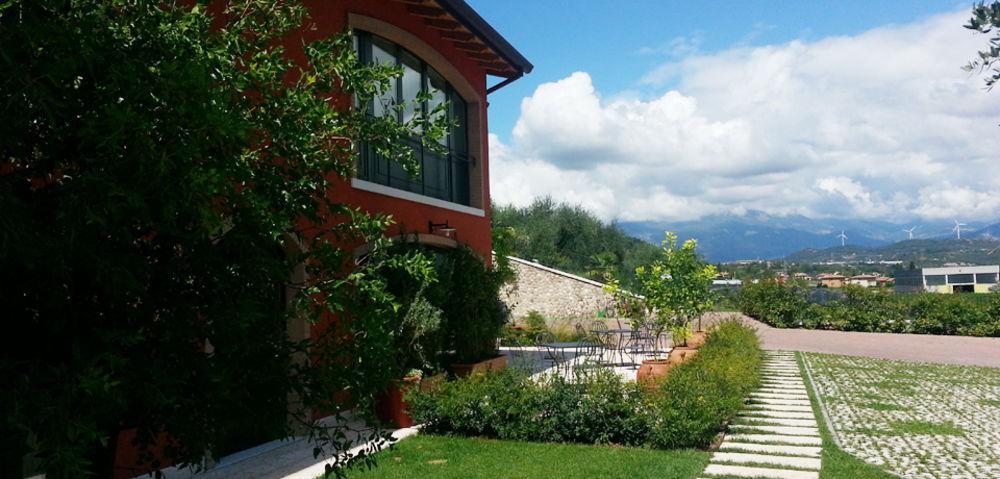 Agriturismo Camparella Pastrengo Luaran gambar